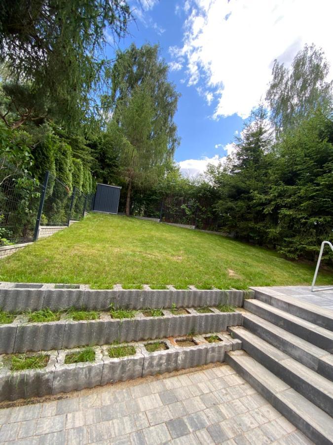 Vila Cute House Kretowiny Exteriér fotografie